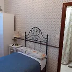 Alojamento de Acomodação e Pequeno-almoço Uría 25 Oviedo
