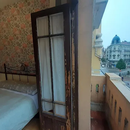 Uria 25 Panzió Oviedo