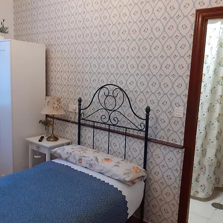 Alojamento de Acomodação e Pequeno-almoço Uría 25 Oviedo