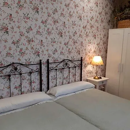 B&B Uria 25