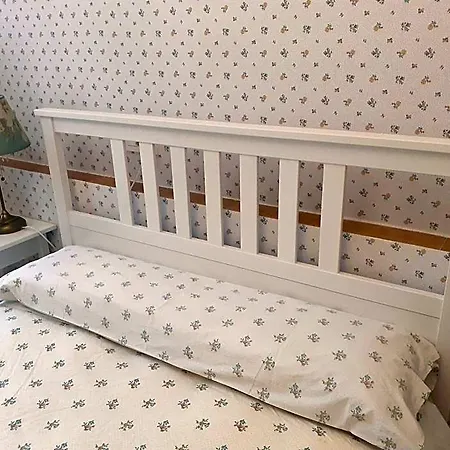 Uria 25 B&B 오비에도
