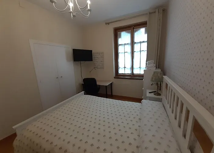 Uría 25 Bed and breakfast Oviedo