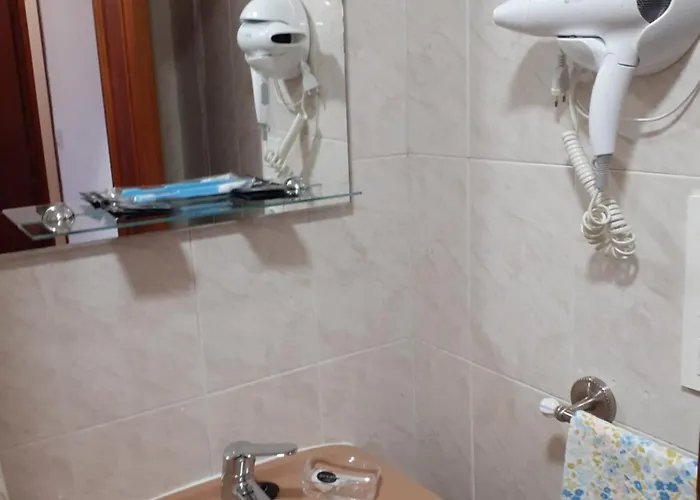 Bed and breakfast Uría 25 4*